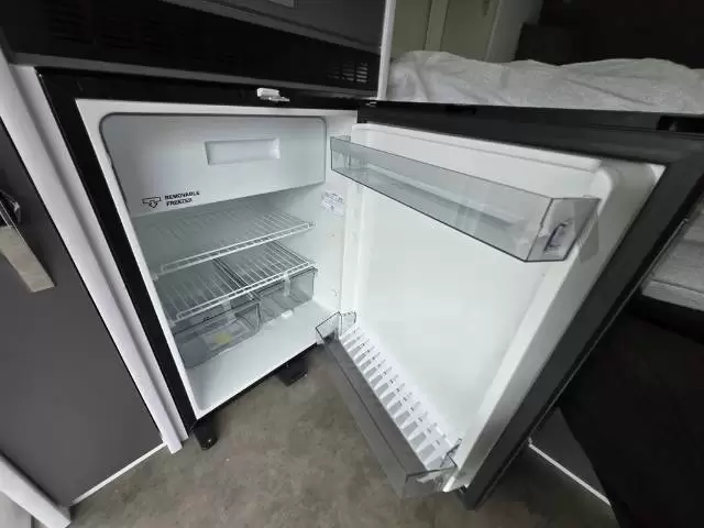 NEW 2026 SNOWY RIVER SRS9