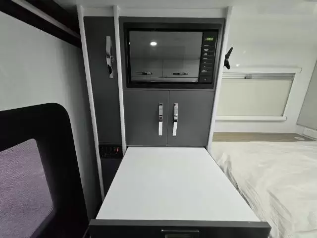 NEW 2026 SNOWY RIVER SRS9