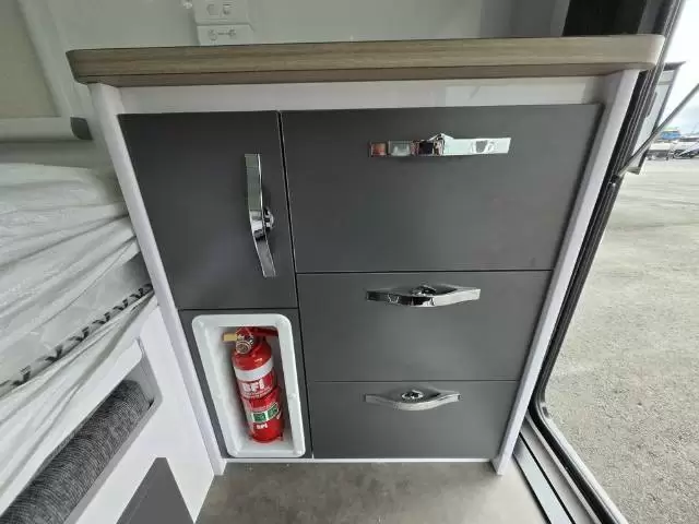 NEW 2026 SNOWY RIVER SRS9