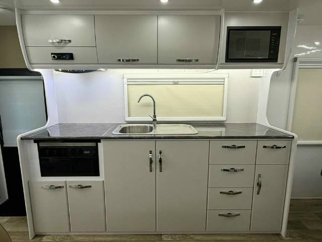 USED 2025 SNOWY RIVER SRC22S CARAVAN 2 AXLE