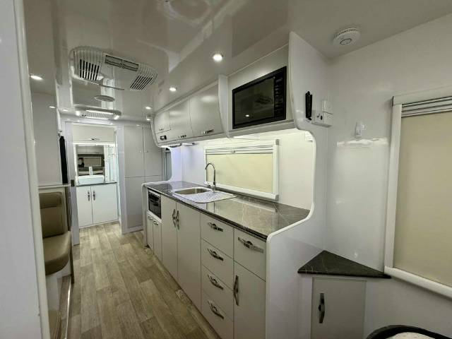 USED 2025 SNOWY RIVER SRC22S CARAVAN 2 AXLE