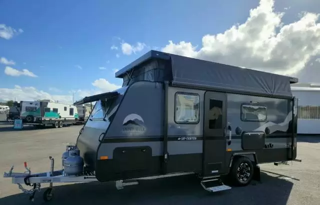 USED 2025 SNOWY RIVER SRP18