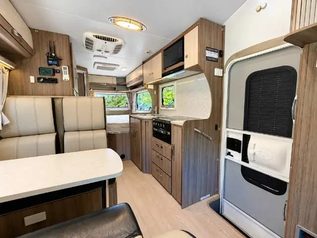 USED 2015 JAYCO CONQUEST RM23-1