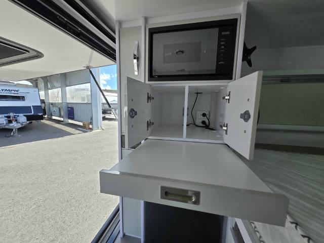 NEW 2026 SNOWY RIVER SRS9 CARAVAN 1 AXLE