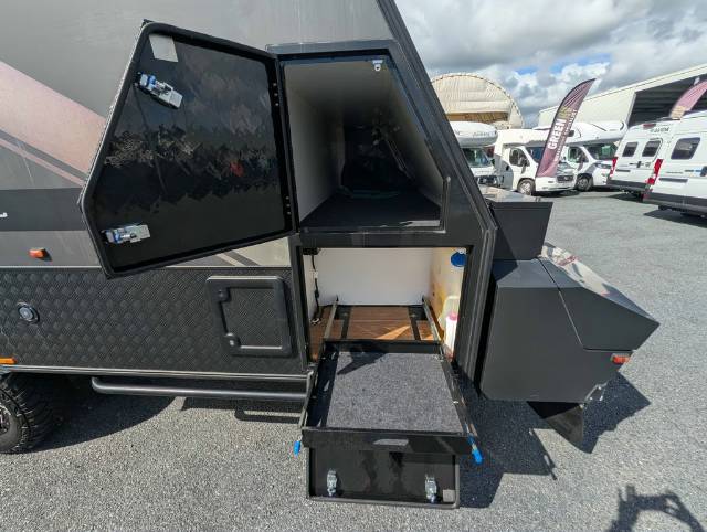 USED 2023 EZYTRAIL PARKES 15 TWIN MK3 HYBRID 1 AXLE