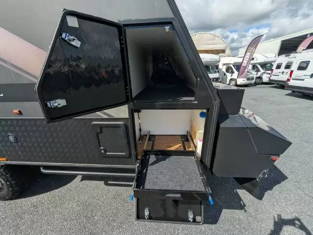 USED 2023 EZYTRAIL PARKES 15 TWIN MK3