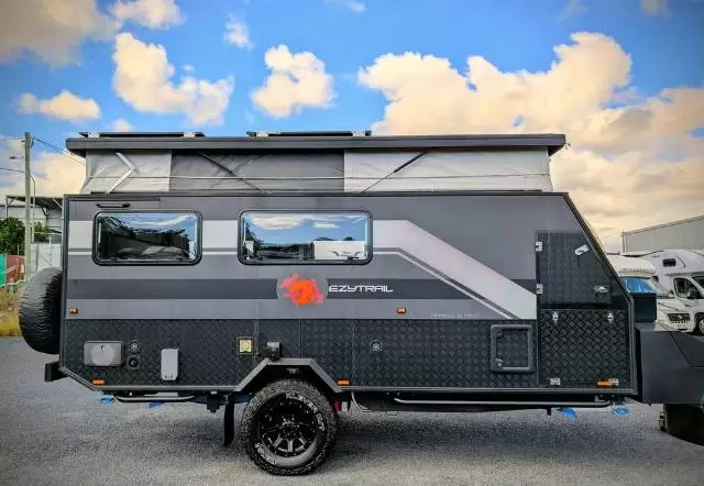USED 2023 EZYTRAIL PARKES 15 TWIN MK3