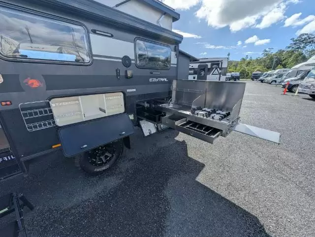USED 2023 EZYTRAIL PARKES 15 TWIN MK3