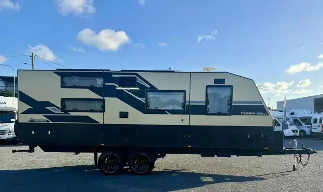 USED 2024 URBAN CARAVANS TUNGSTEN TUFF FAMILY