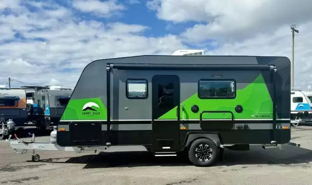 NEW 2026 SNOWY RIVER SRC18