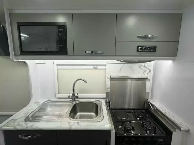 NEW 2026 SNOWY RIVER SRC18