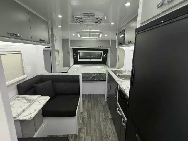 NEW 2026 SNOWY RIVER SRC18