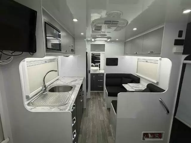 NEW 2026 SNOWY RIVER SRC18