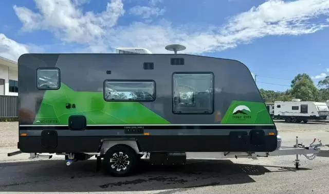 NEW 2026 SNOWY RIVER SRC18