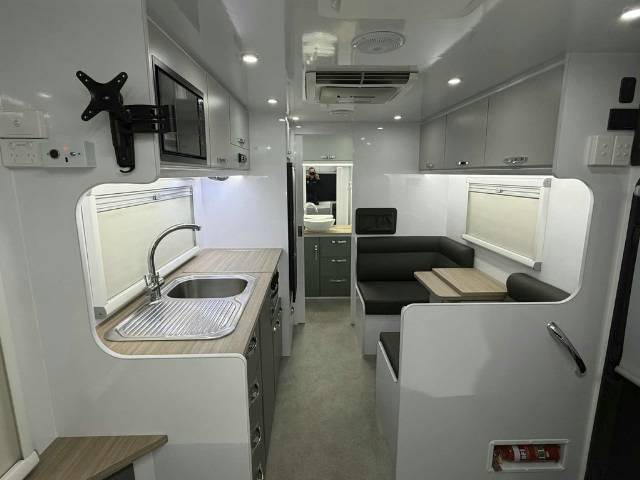 NEW 2026 SNOWY RIVER SRT18 CARAVAN 1 AXLE