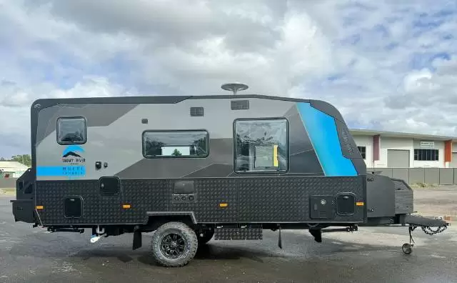 NEW 2026 SNOWY RIVER SRT18