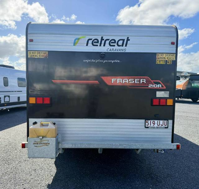 USED 2017 RETREAT FRASER SINGLE BEDS CARAVAN 2 AXLE