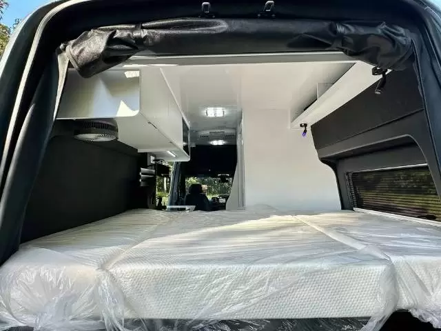NEW 2025 AVIDA EXPLORER LX V5912
