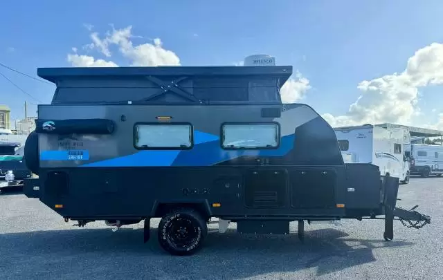 https://media-caravea.syd1.digitaloceanspaces.com/caravans/6EC17050/image-3.webp?q=znDHUVwtkj