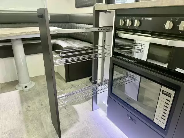 USED 2024 ESSENTIAL CARAVANS C CLASS V10 REAR CLUB
