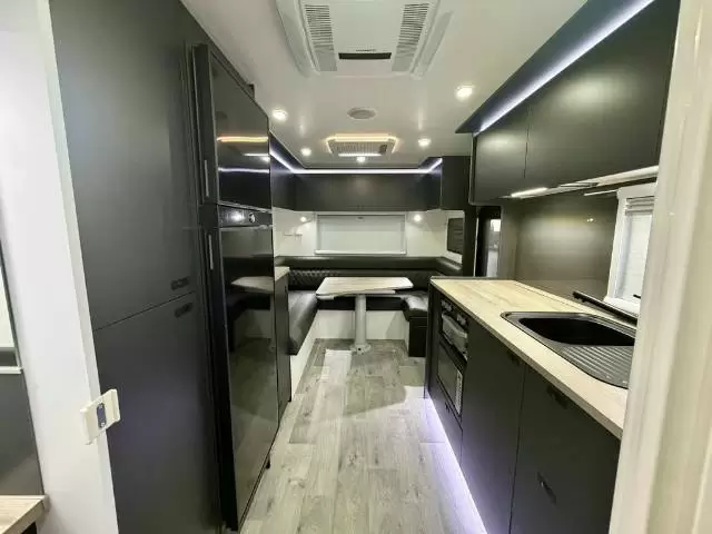 USED 2024 ESSENTIAL CARAVANS C CLASS V10 REAR CLUB