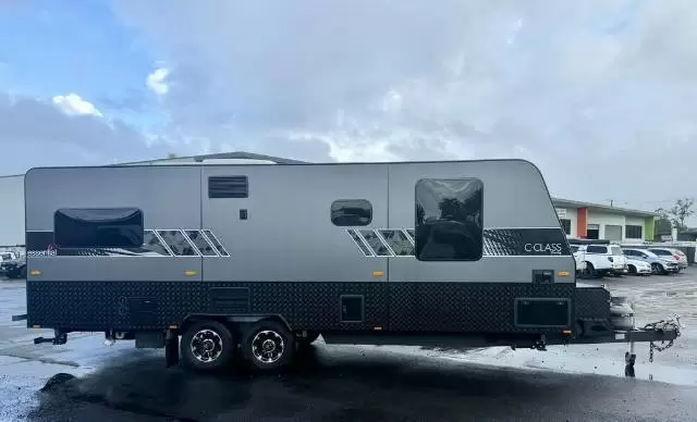 USED 2024 ESSENTIAL CARAVANS C CLASS V10 REAR CLUB