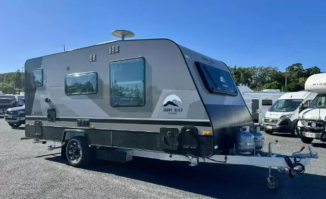 NEW 2026 SNOWY RIVER SRC18