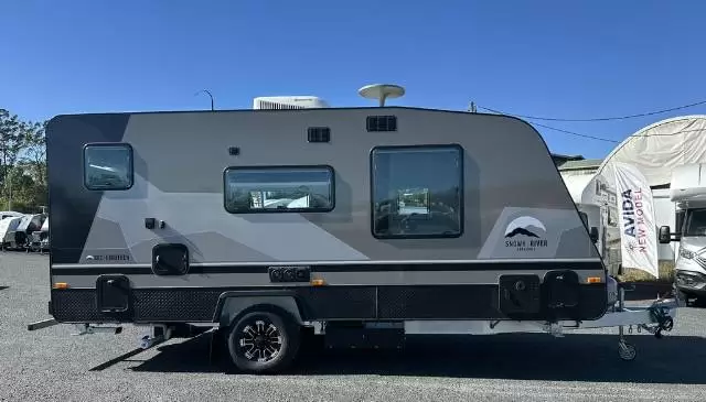NEW 2026 SNOWY RIVER SRC18