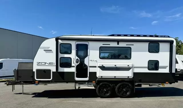 USED 2025 ZONE RV SOJOURN FAMILY