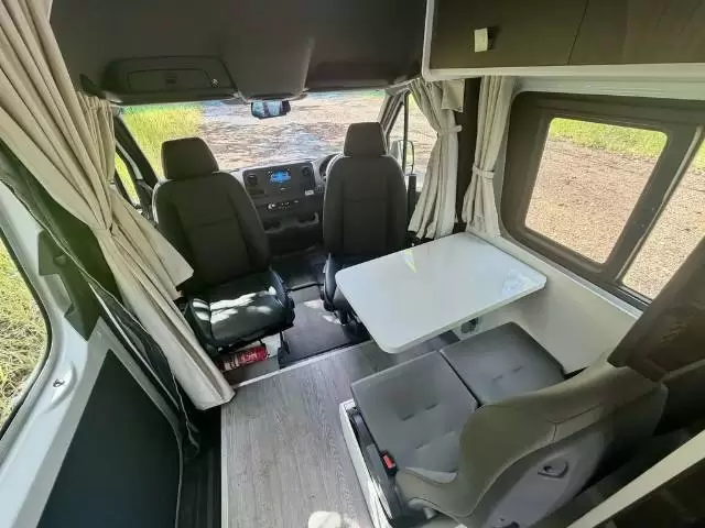 USED 2023 WINNEBAGO BONDI 4S