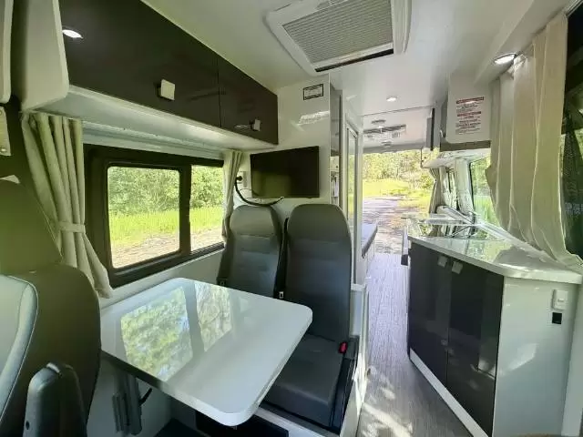 USED 2023 WINNEBAGO BONDI 4S