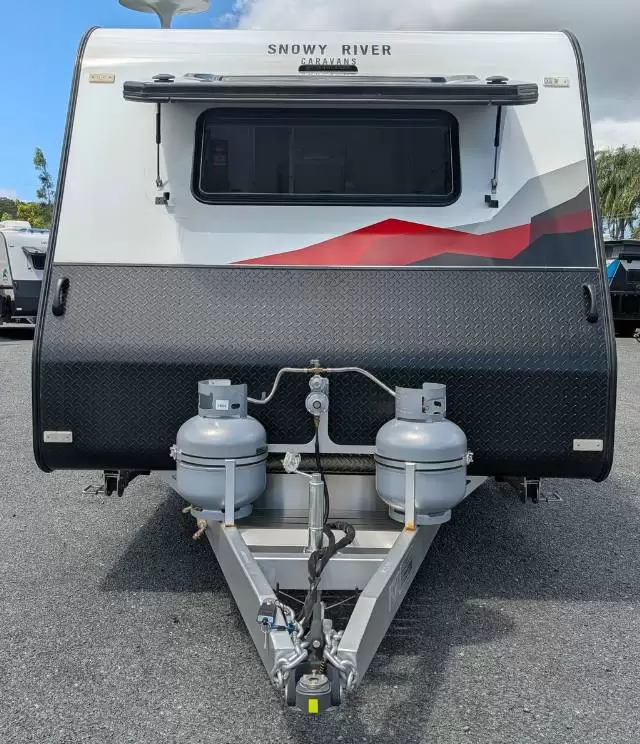USED 2025 SNOWY RIVER SRC20F FAMILY