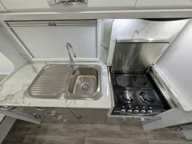 USED 2022 SNOWY RIVER SRC20