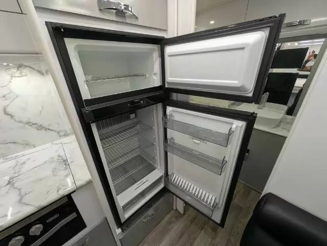 USED 2022 SNOWY RIVER SRC20