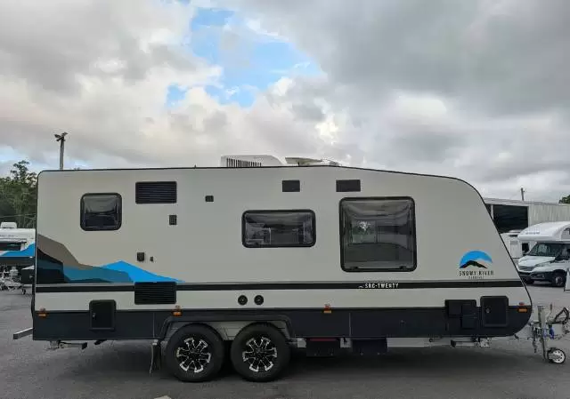 USED 2022 SNOWY RIVER SRC20