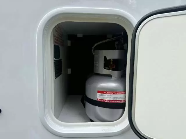 NEW 2026 AVIDA LEURA B6942