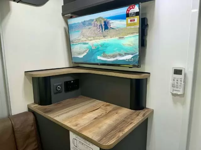 NEW 2026 AVIDA LEURA B6942