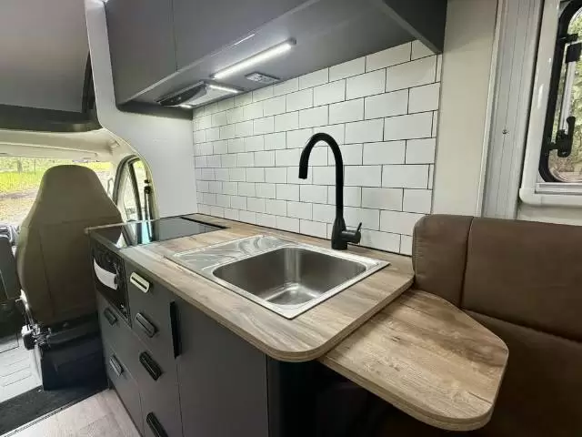 NEW 2026 AVIDA LEURA B6942