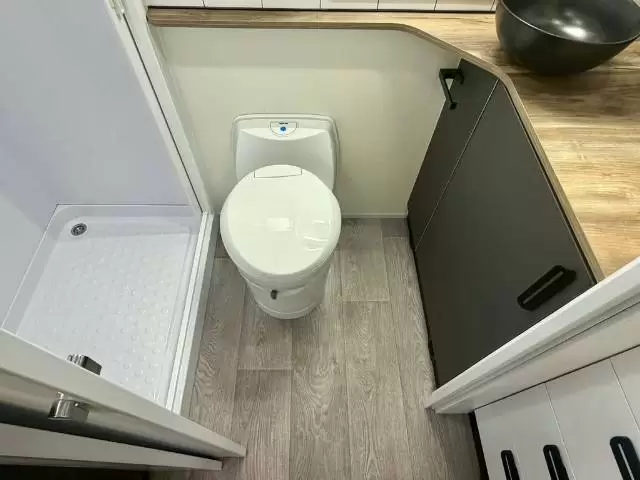 NEW 2026 AVIDA LEURA B6942