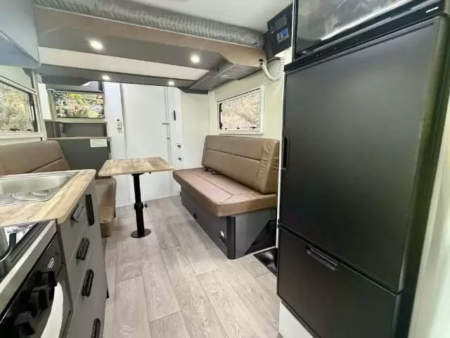 NEW 2026 AVIDA LEURA B6942