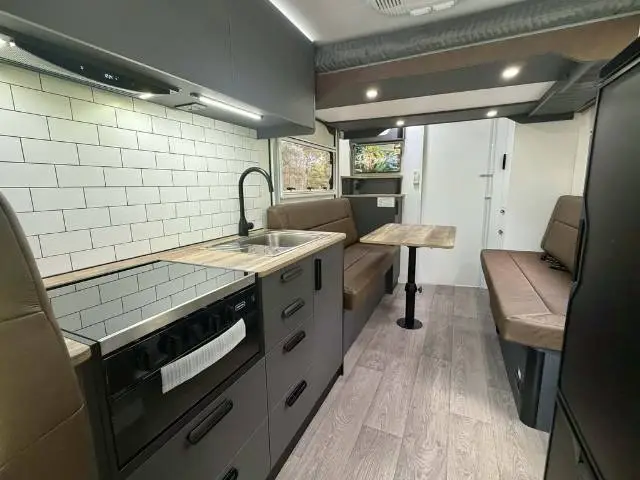 NEW 2026 AVIDA LEURA B6942