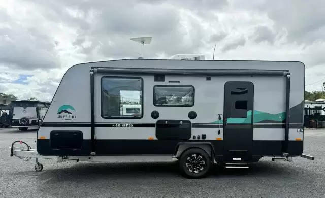 USED 2025 SNOWY RIVER SRC19