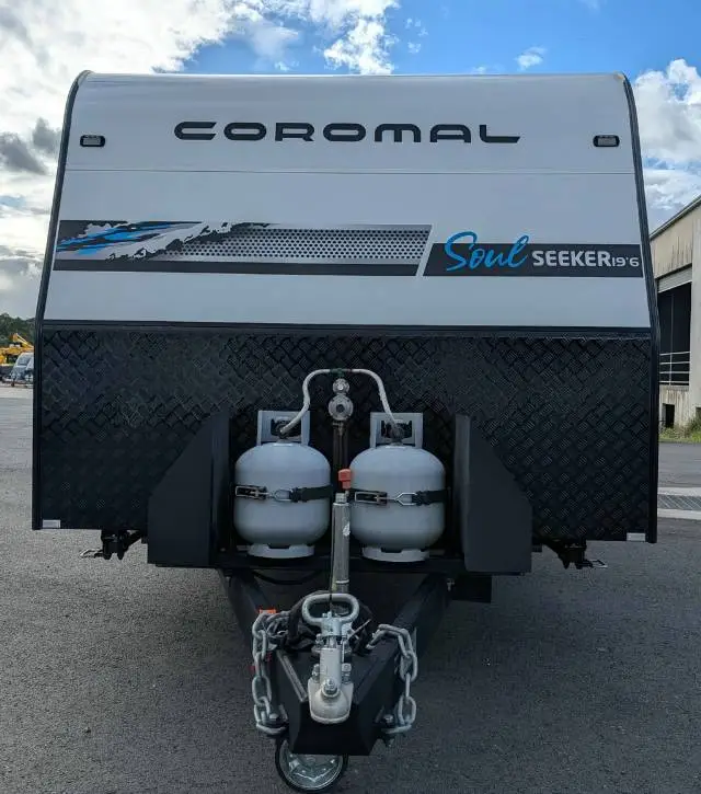https://media-caravea.syd1.digitaloceanspaces.com/caravans/6EC17618/image-4.webp?q=6EIowlscXo