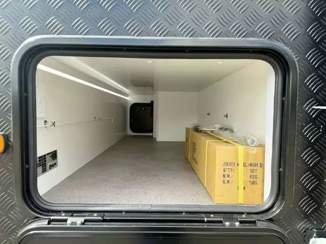 NEW 2026 SNOWY RIVER SRT19