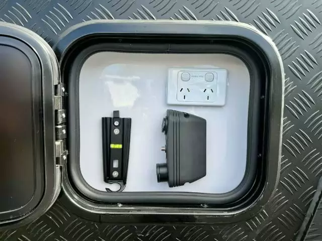 NEW 2026 SNOWY RIVER SRT19