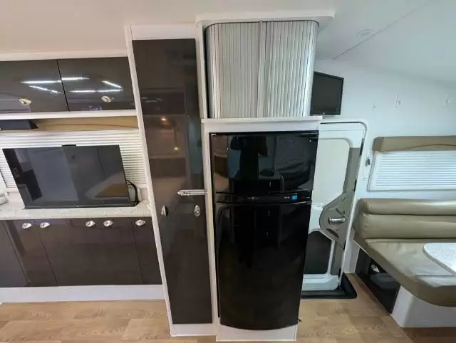 USED 2016 AVAN INFINITY 609