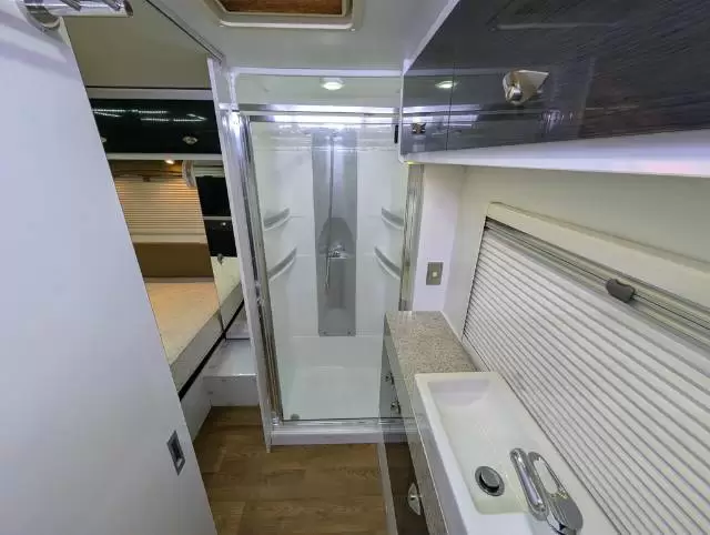 USED 2016 AVAN INFINITY 609