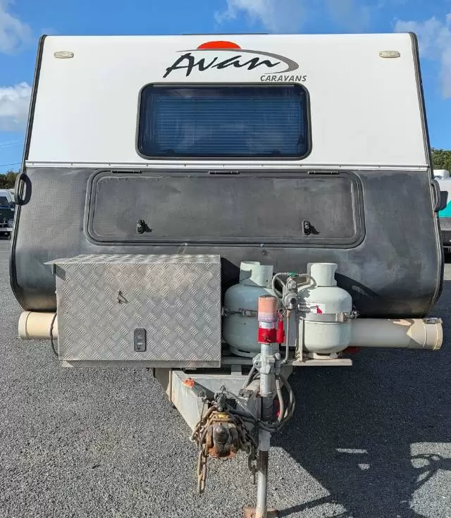 USED 2016 AVAN INFINITY 609