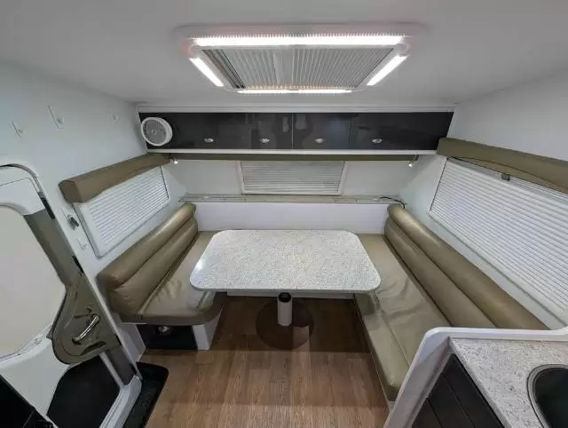 USED 2016 AVAN INFINITY 609
