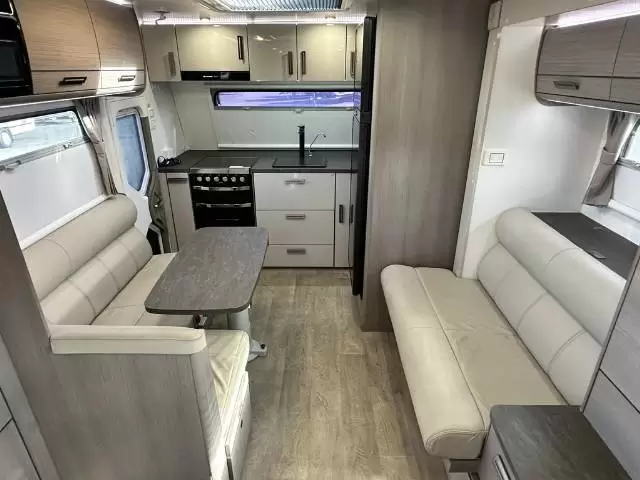 USED 2019 JAYCO SILVERLINE 21.64-4